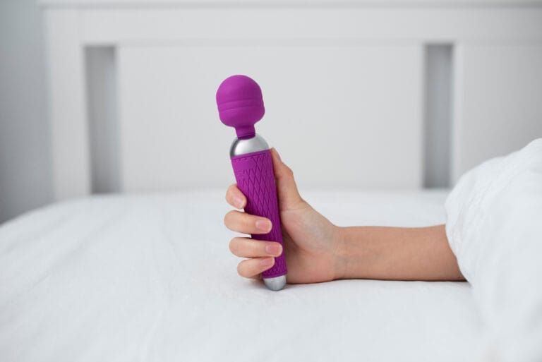 Los masajeadores a través del tiempo: del relax a la intimidad