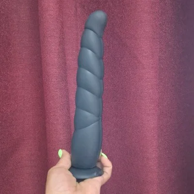 Consolador Anal y Vaginal de 26 cm con Ventosa