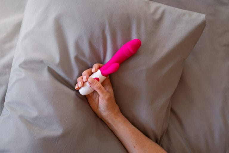 Descubre el Conejito Vibrador con Mariposa