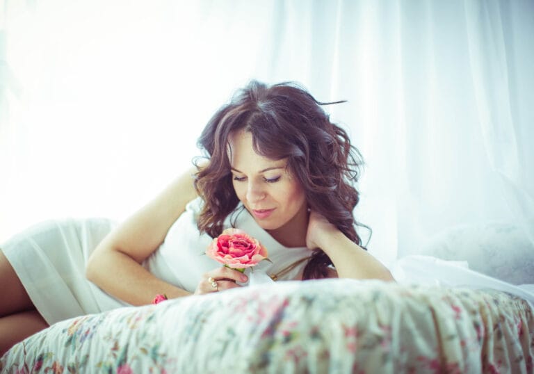 Rosa Lengua Lamedora: placer con empuje y vibración en un solo juguete